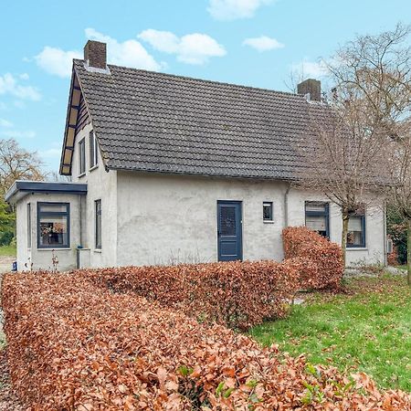 Beautiful Home In Son En Breugel With House A Panoramic View Exterior photo